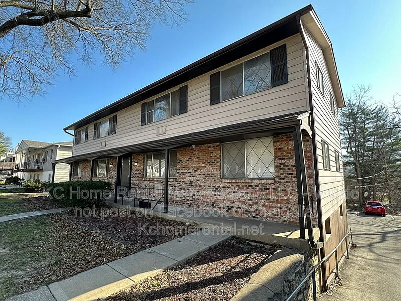 Building Photo - 8443 Lowell Ave #43B
