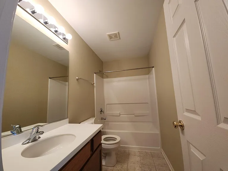 137 Willey St — Photo 14
