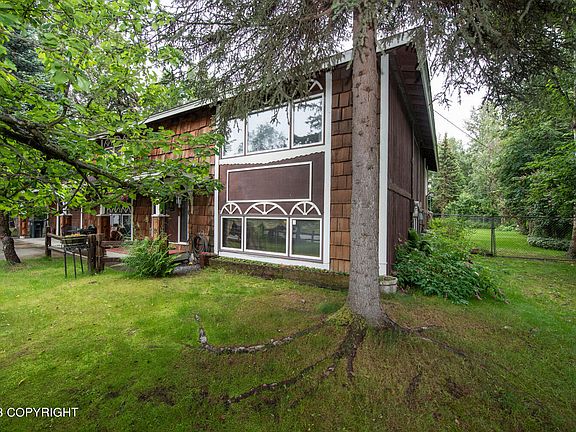 2nd image of 5818 Kennyhill Dr