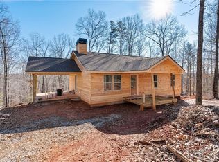 255 Fowler Creek Dr, Cleveland, GA 30528