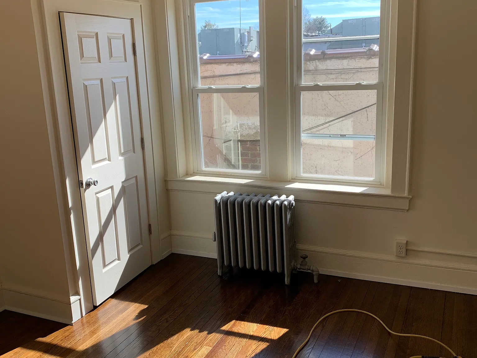 2 bed, $1,895 — Photo 2