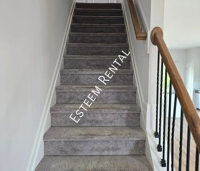 90 Greenview St — Photo 11