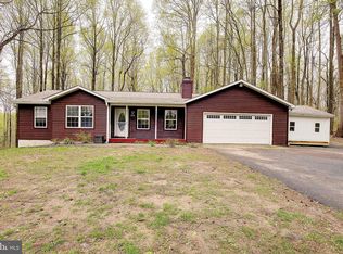 350 S Shore Ter #1, Prince Frederick, MD 20678