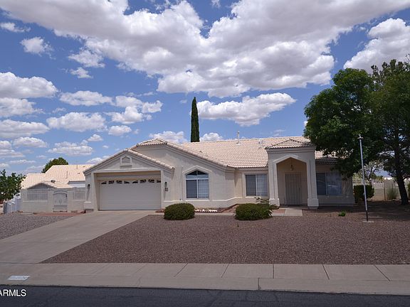 2nd image of 1320 SKYLINE Avenue