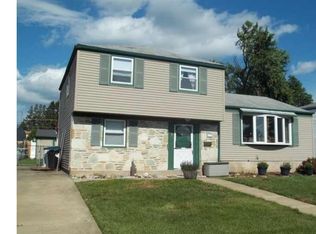 9723 Glenhope Rd, Philadelphia, PA 19115