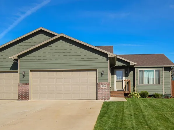920 E Brewer St, Tea, SD 57064