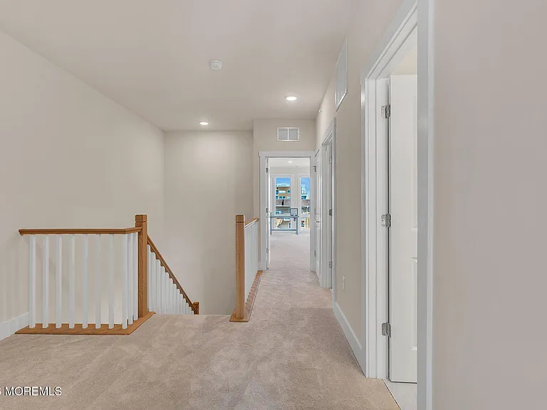 1403 N Kingsley St #210 — Photo 31