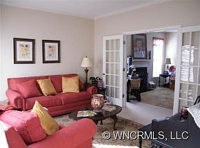 3rd image of 306 Whispy Willow Ct