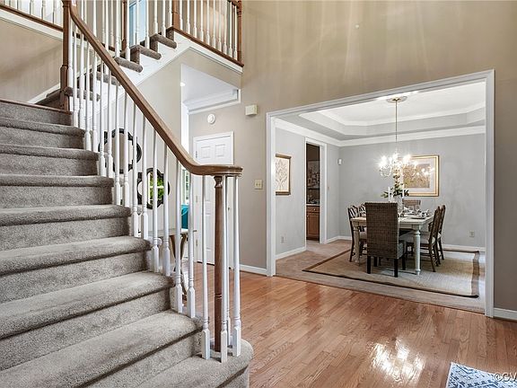 3rd image of 12246 Eagles Point Ln