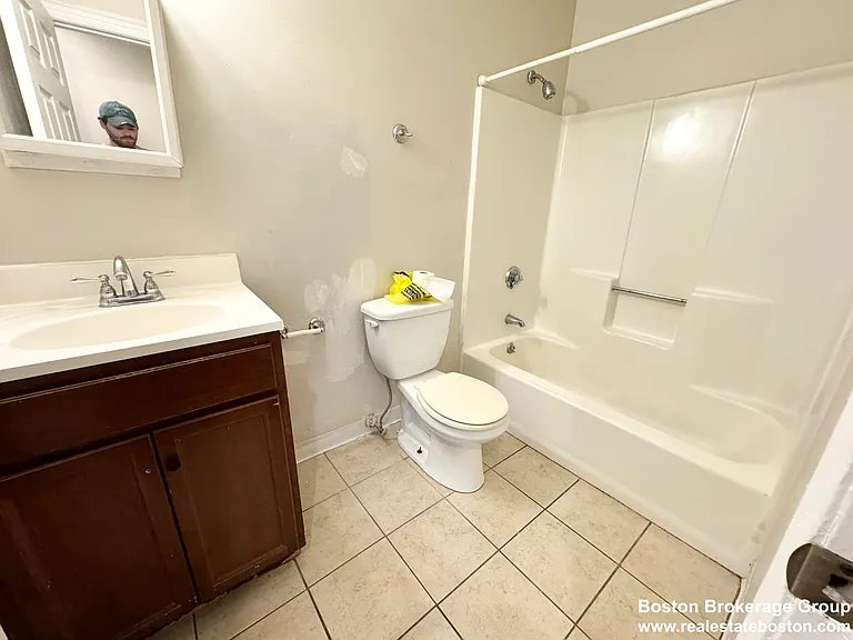 13 Ruggles St #2 — Photo 6