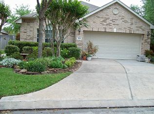 2104 W Marsala Dr, Pearland, TX 77581