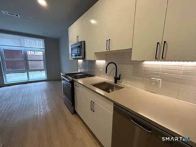 711 Summer St #318 — Photo 27