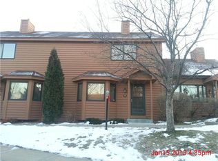 35 Westchester Sq, Burnsville, MN 55337