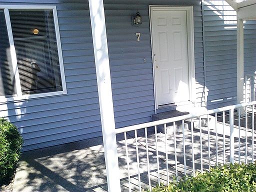 1st image of 70 Garfield St APT 7