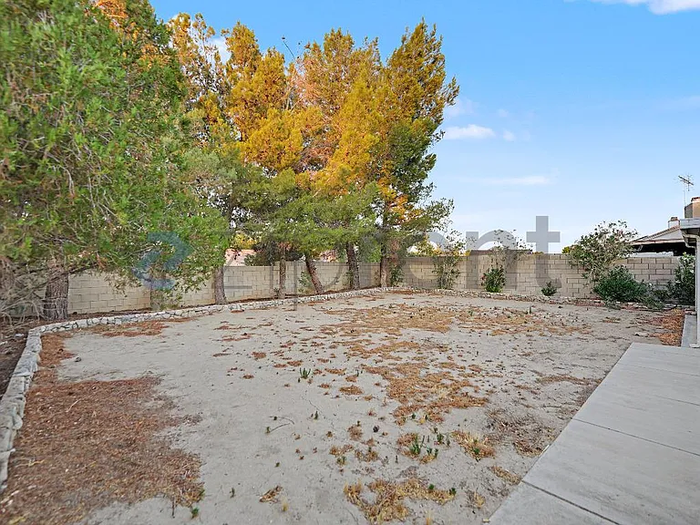 43516 32nd St E — Photo 22