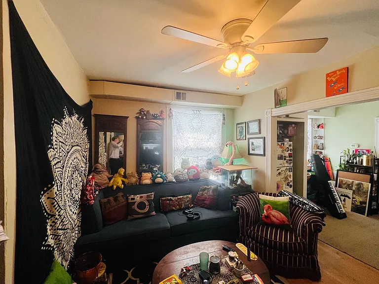 4 N. Dooley Ave — Photo 26