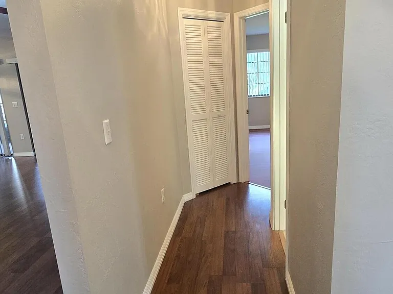 816 Greenwood Manor Cir #10 — Photo 43