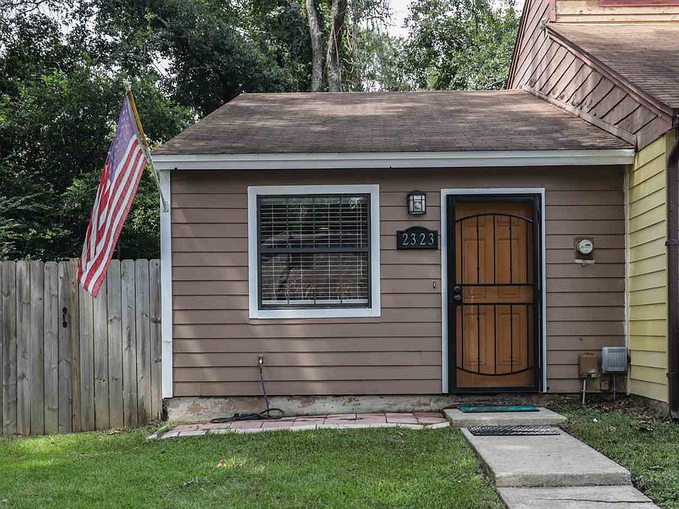 1st image of 2323 Sandpiper St #A