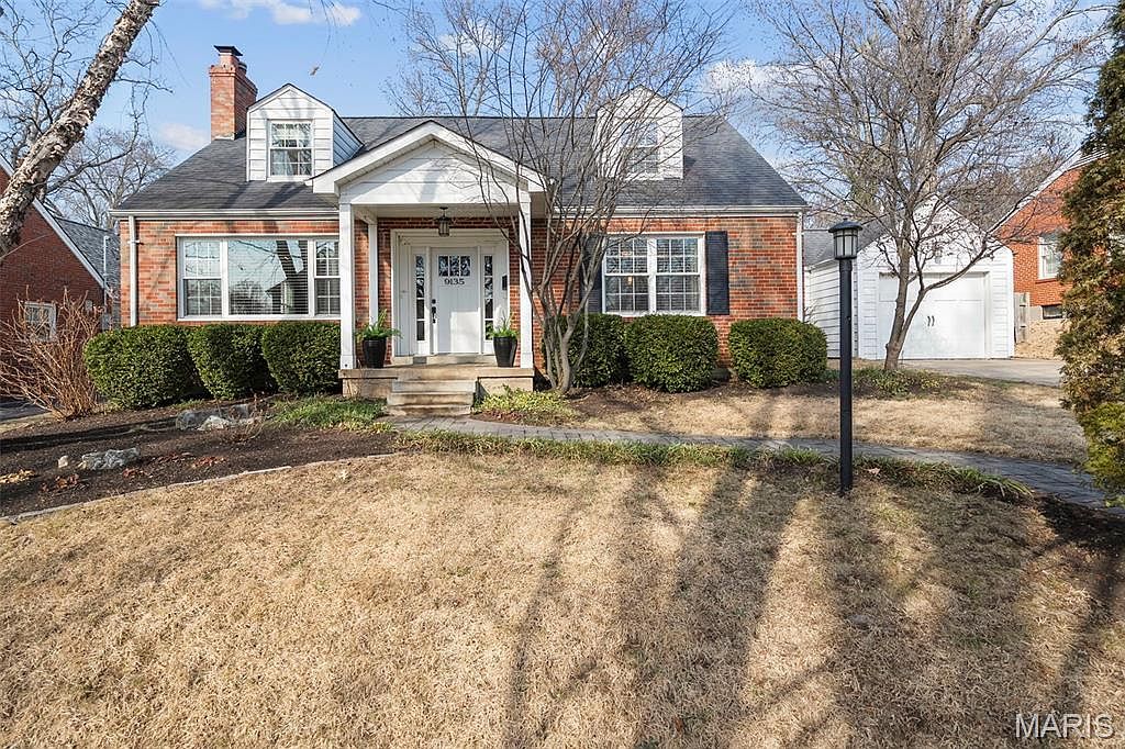 9135 Pine Ave, Saint Louis, MO 63144 | Zillow