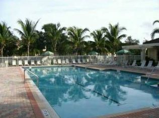 4026 Peppertree Dr, Fort Lauderdale, FL 33332
