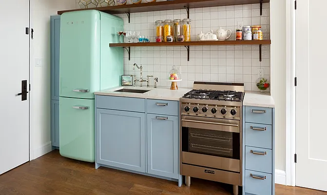 Rented by EXR | media 7