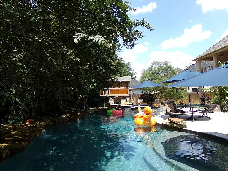 14115 Norhill Pointe Dr — Photo 7
