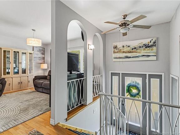 3rd image of 29 Mecca Dr