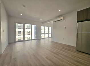 14 Livingston St #2, Newark, NJ 07103