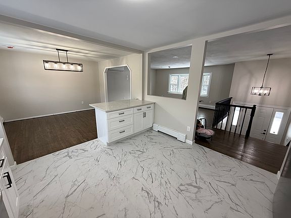 4th image of 148 Chandler Ln