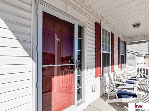 2nd image of 2904 Birchwood Dr