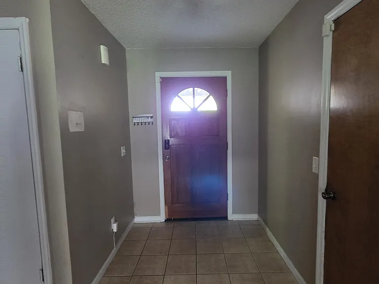 127 Summerfield Dr — Photo 11