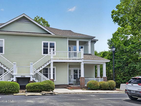 2nd image of 2320 Wrightsville Avenue Apt 231