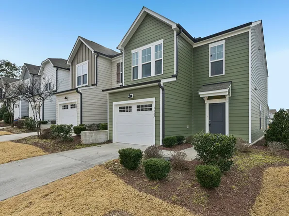 1025 Felman Rd, Durham, NC 27703
