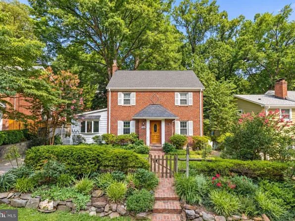 8406 Hartford Ave, Silver Spring, MD 20910