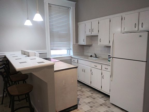 3rd image of 3439 Missouri Ave Floor 1