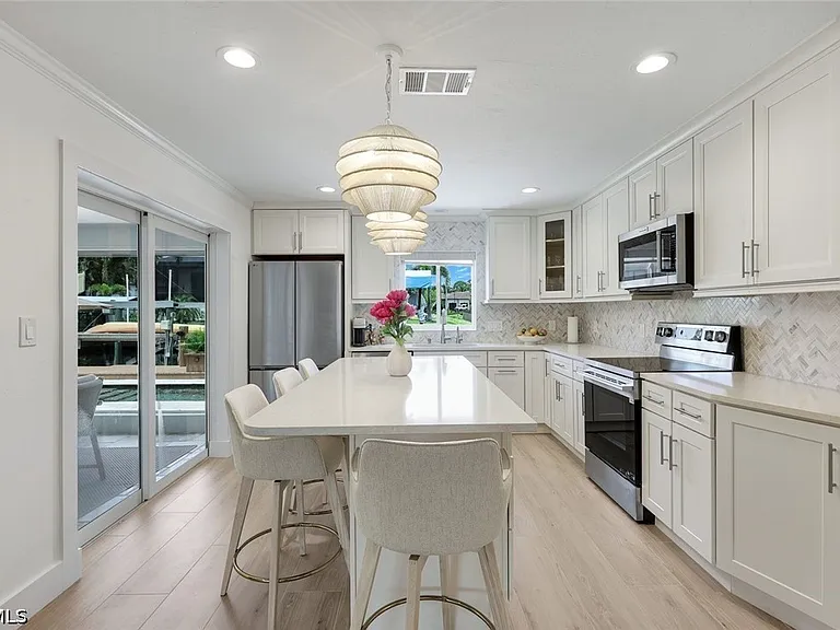 27098 Harbor Dr — Photo 11