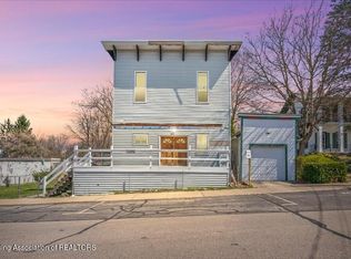 13639 Main St, Bath, MI 48808