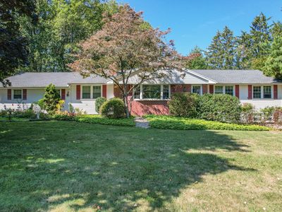 84 Highland Park Road, North Haven, CT, 06473