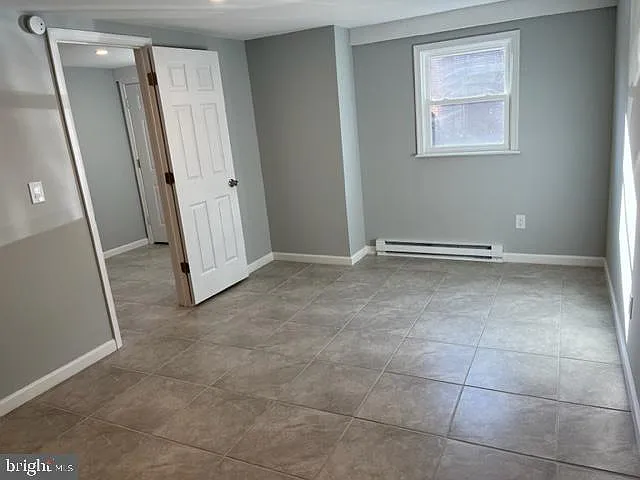 6632 N Broad St #GROUND — Photo 5