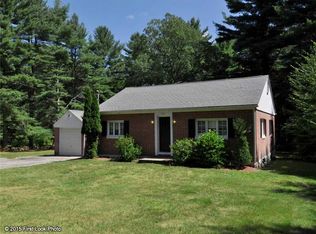 366 Trimtown Rd, Scituate, RI 02857