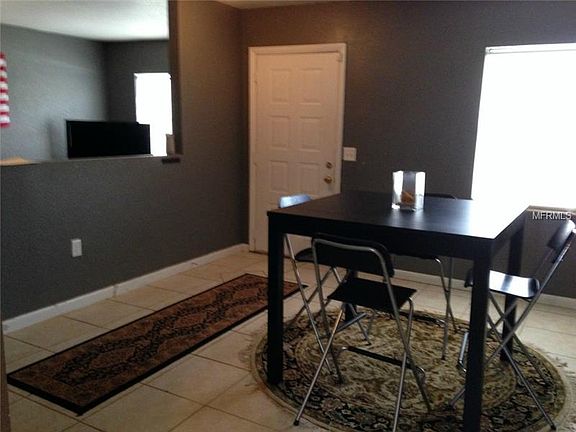 3rd image of 608 Eastway Dr