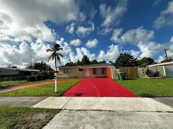 11840 SW 175th Ter, Miami, FL 33177