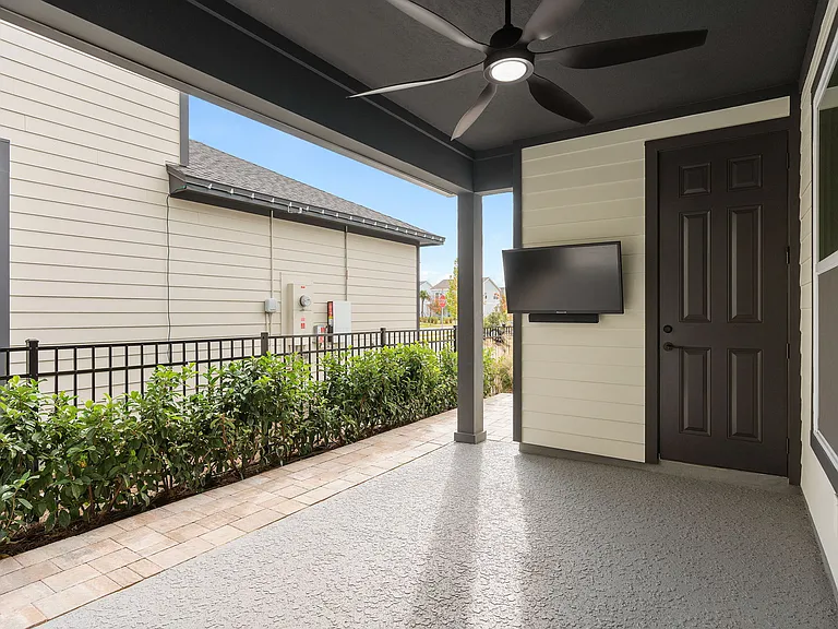 6504 Barnstorm Way — Photo 32