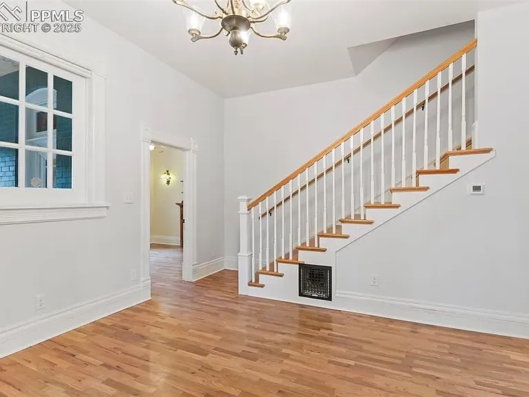 602 S 26th St — Photo 5