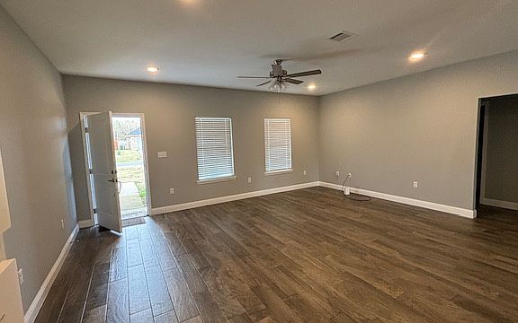 3rd image of 1085 Bayou Bay Ct