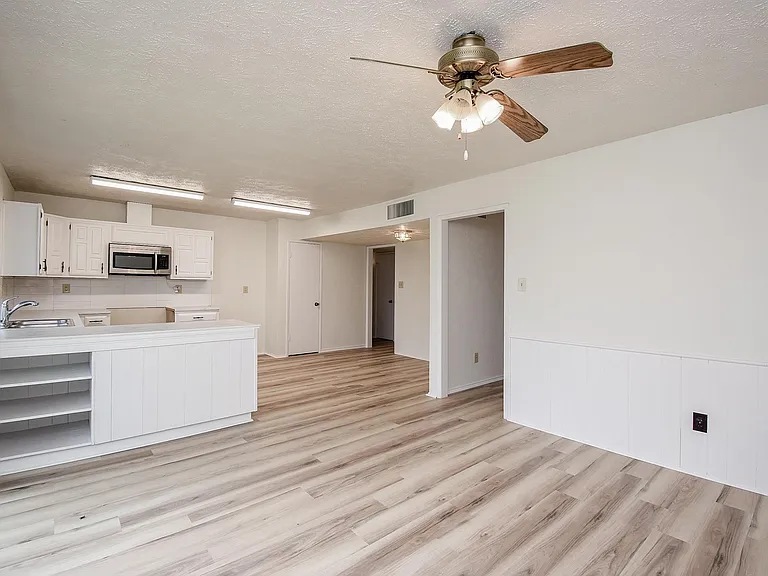 702 Tara Plantation Dr — Photo 15