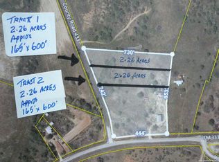 1 County Road 433, Stockdale, TX 78160