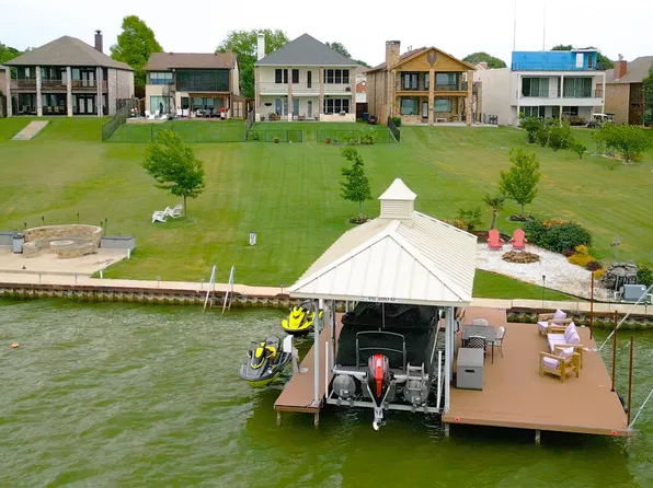 2213 Windjammer Way, Rowlett, TX 75088