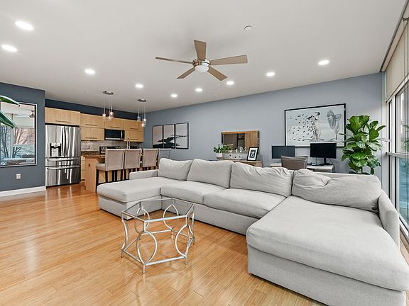 5th image of 100 E Gay St Unit 205