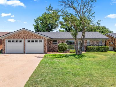 105 San Jacinto Ave, Levelland, TX, 79336